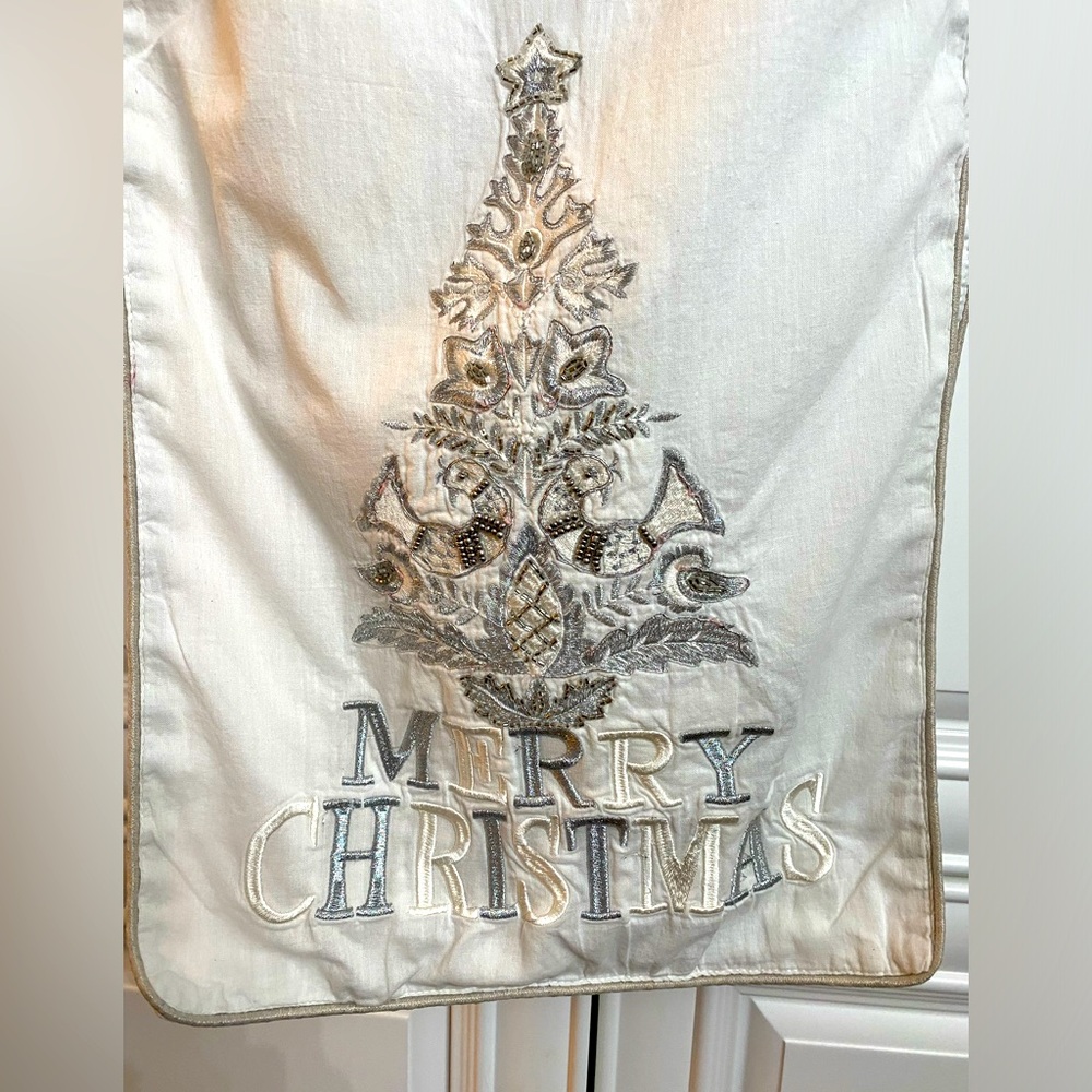 Table Runner “Merry Christmas” White Cotton with Embroidery at Each End